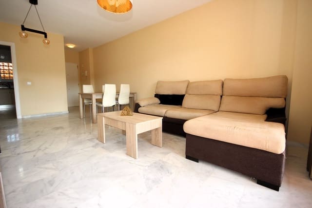 Apartamento de 2 habitaciones en La Reserva, Marbella en venta con piscina garaje - 285.000 € (Ref: 9541765)