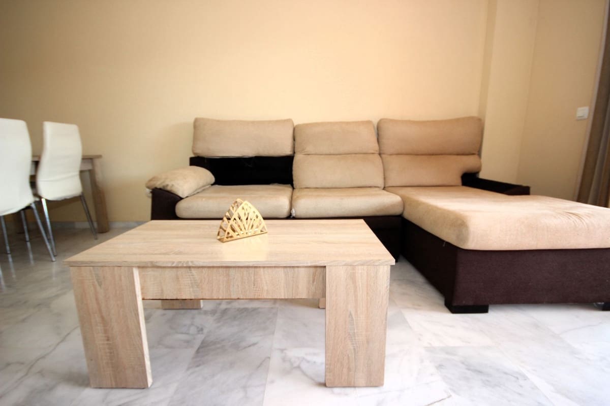 Apartamento de 2 habitaciones en La Reserva en venta con piscina garaje - 285.000 € (Ref: 9541765)