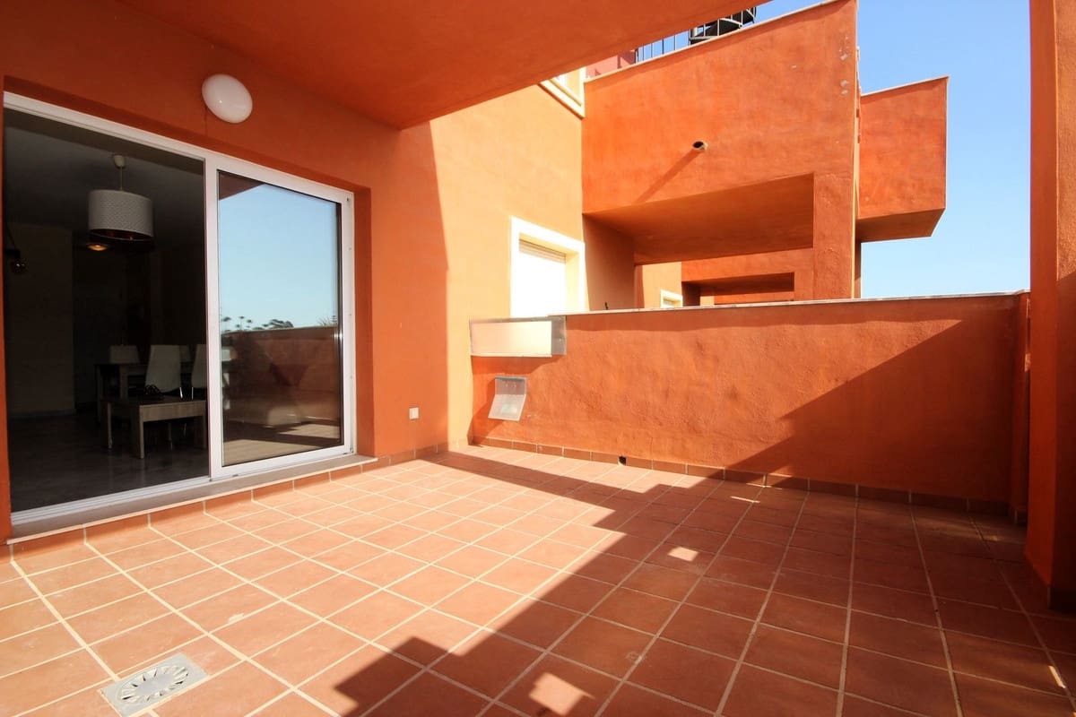 Apartamento de 2 habitaciones en La Reserva en venta con piscina garaje - 285.000 € (Ref: 9541765)