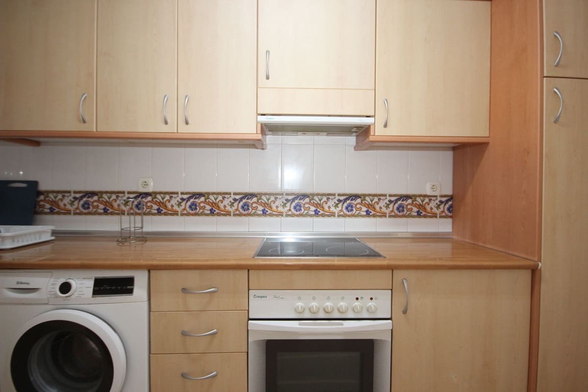 Apartamento de 2 habitaciones en La Reserva en venta con piscina garaje - 285.000 € (Ref: 9541765)