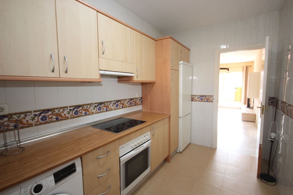 Apartamento de 2 habitaciones en La Reserva en venta con piscina garaje - 285.000 € (Ref: 9541765)
