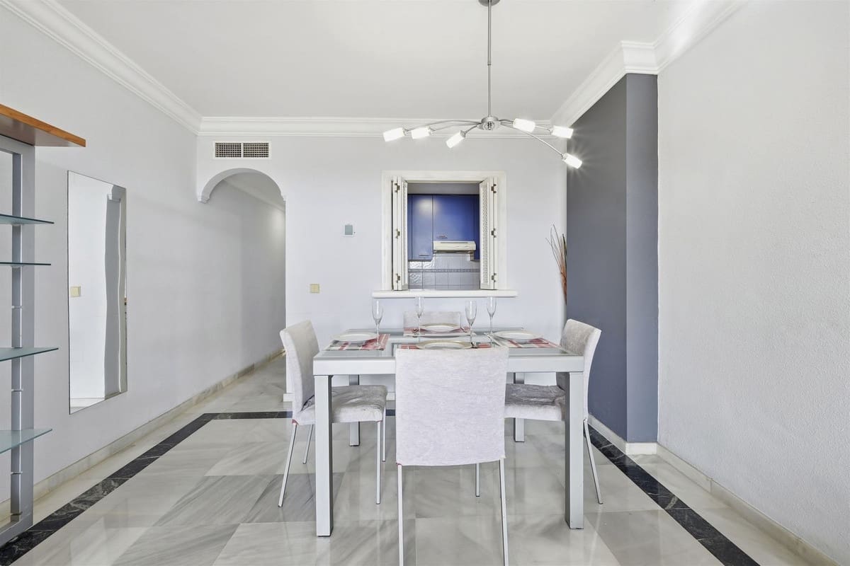 1 soveværelse Lejlighed til salg i Marbella med swimmingpool garage - € 420.000 (Ref: 9541766)