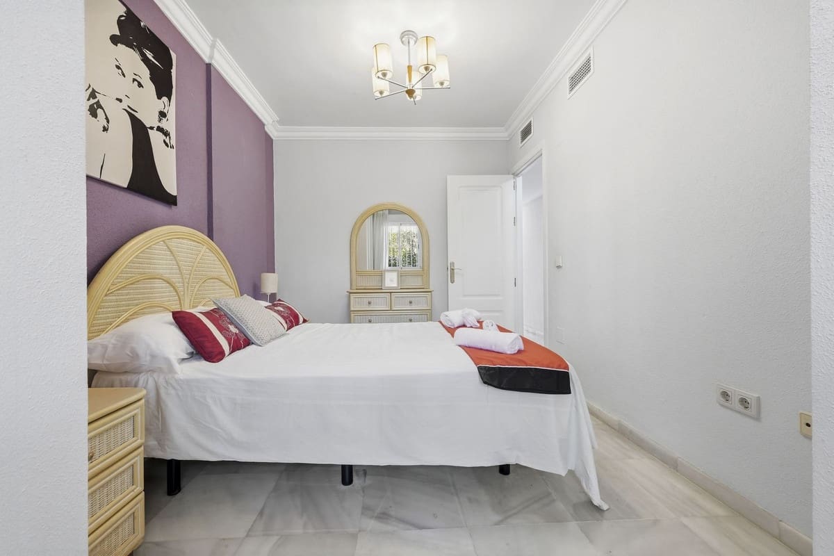 1 soveværelse Lejlighed til salg i Marbella med swimmingpool garage - € 420.000 (Ref: 9541766)