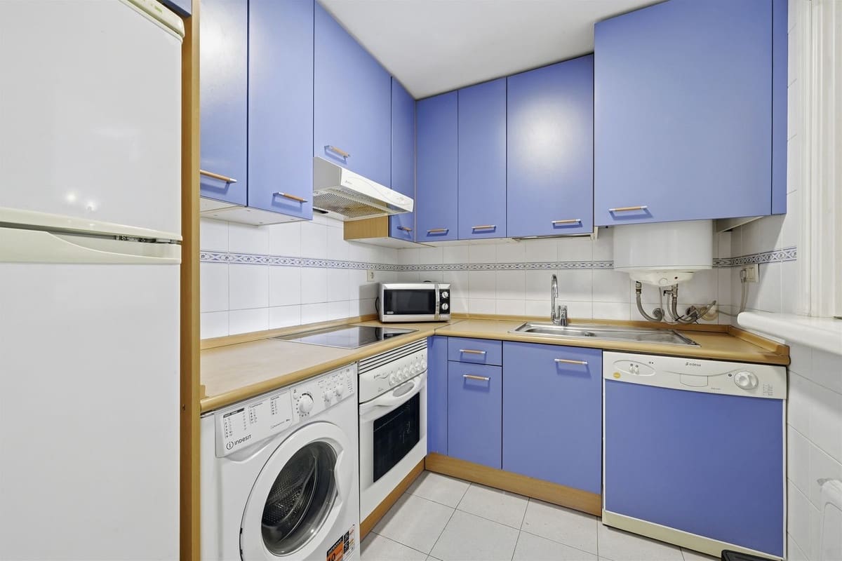 1 soveværelse Lejlighed til salg i Marbella med swimmingpool garage - € 420.000 (Ref: 9541766)