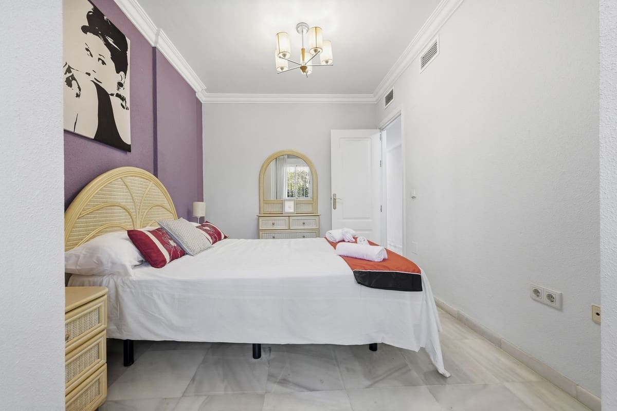 1 soveværelse Lejlighed til salg i Marbella med swimmingpool garage - € 420.000 (Ref: 9541766)