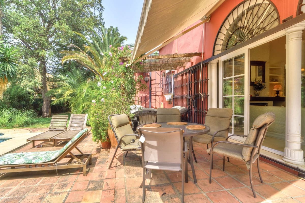 4 bedroom Villa for sale in El Rosario - € 1,250,000 (Ref: 9541767)