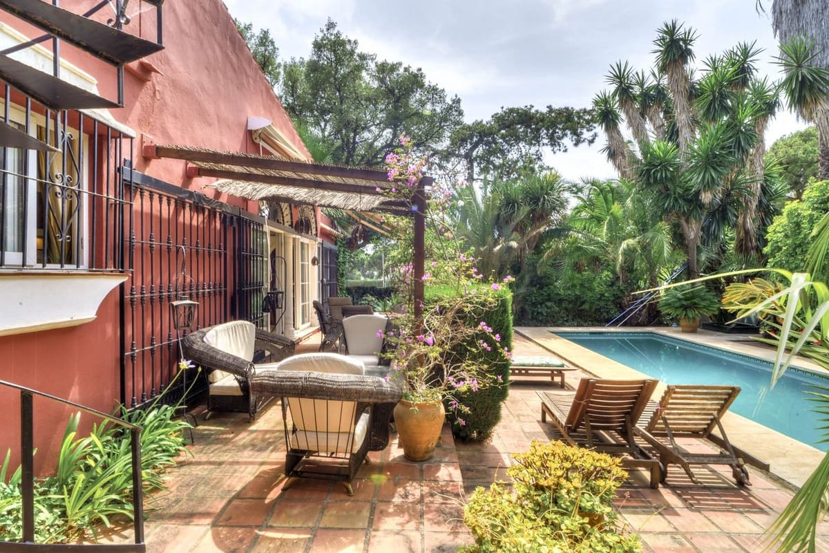 4 bedroom Villa for sale in El Rosario - € 1,250,000 (Ref: 9541767)