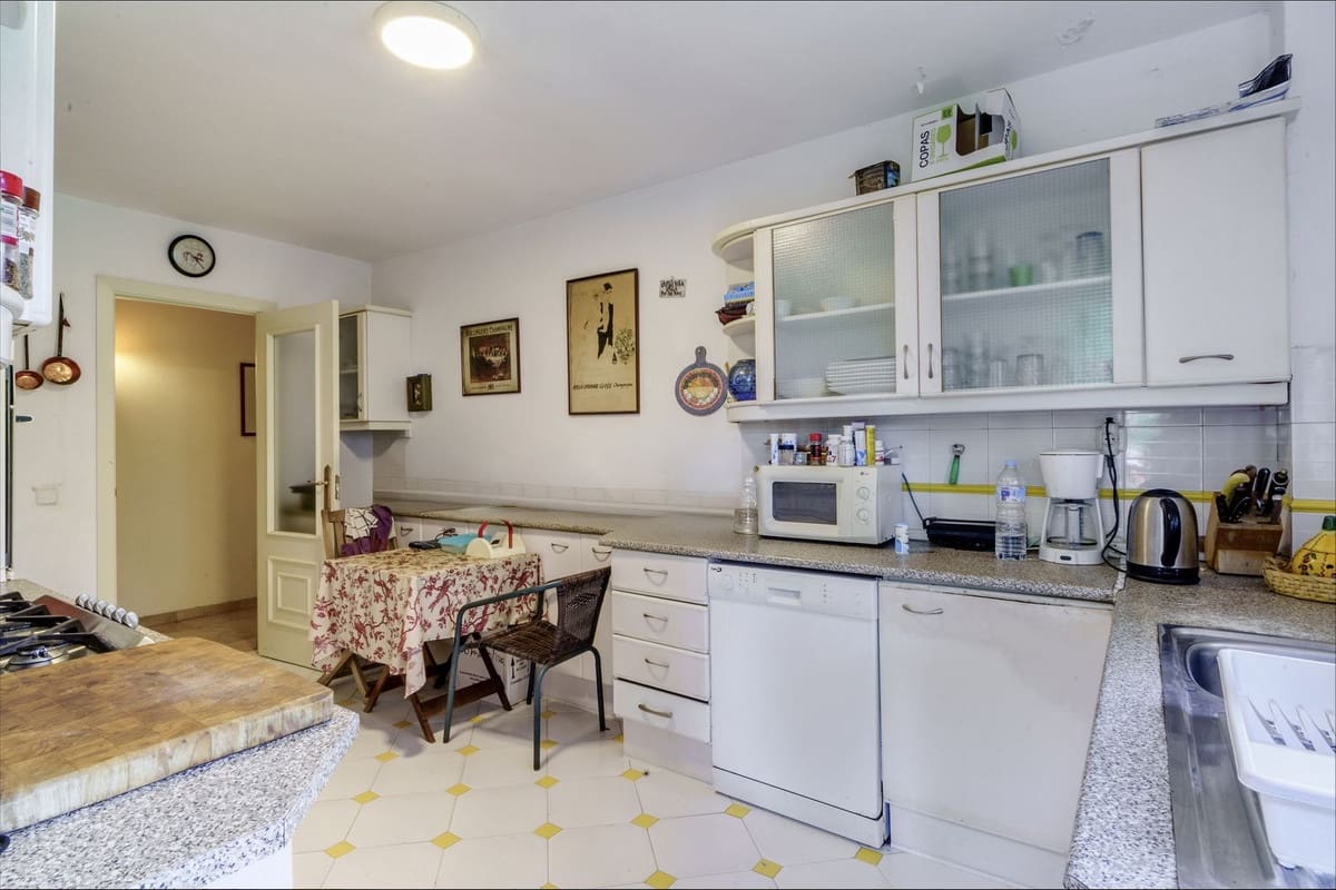 4 bedroom Villa for sale in El Rosario - € 1,250,000 (Ref: 9541767)