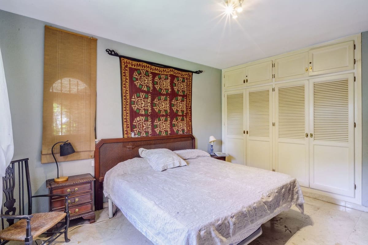 4 bedroom Villa for sale in El Rosario - € 1,250,000 (Ref: 9541767)