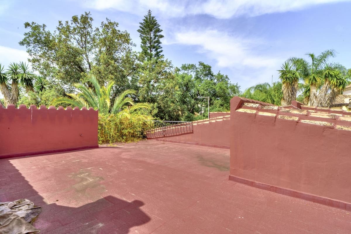 4 bedroom Villa for sale in El Rosario - € 1,250,000 (Ref: 9541767)