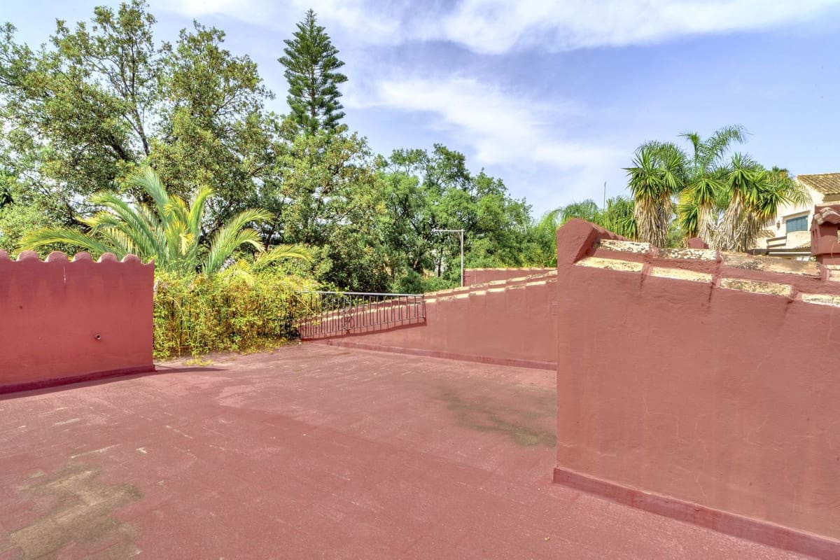 4 bedroom Villa for sale in El Rosario - € 1,250,000 (Ref: 9541767)