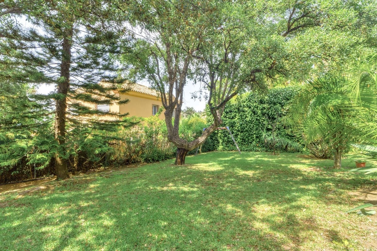 4 bedroom Villa for sale in El Rosario - € 1,250,000 (Ref: 9541767)