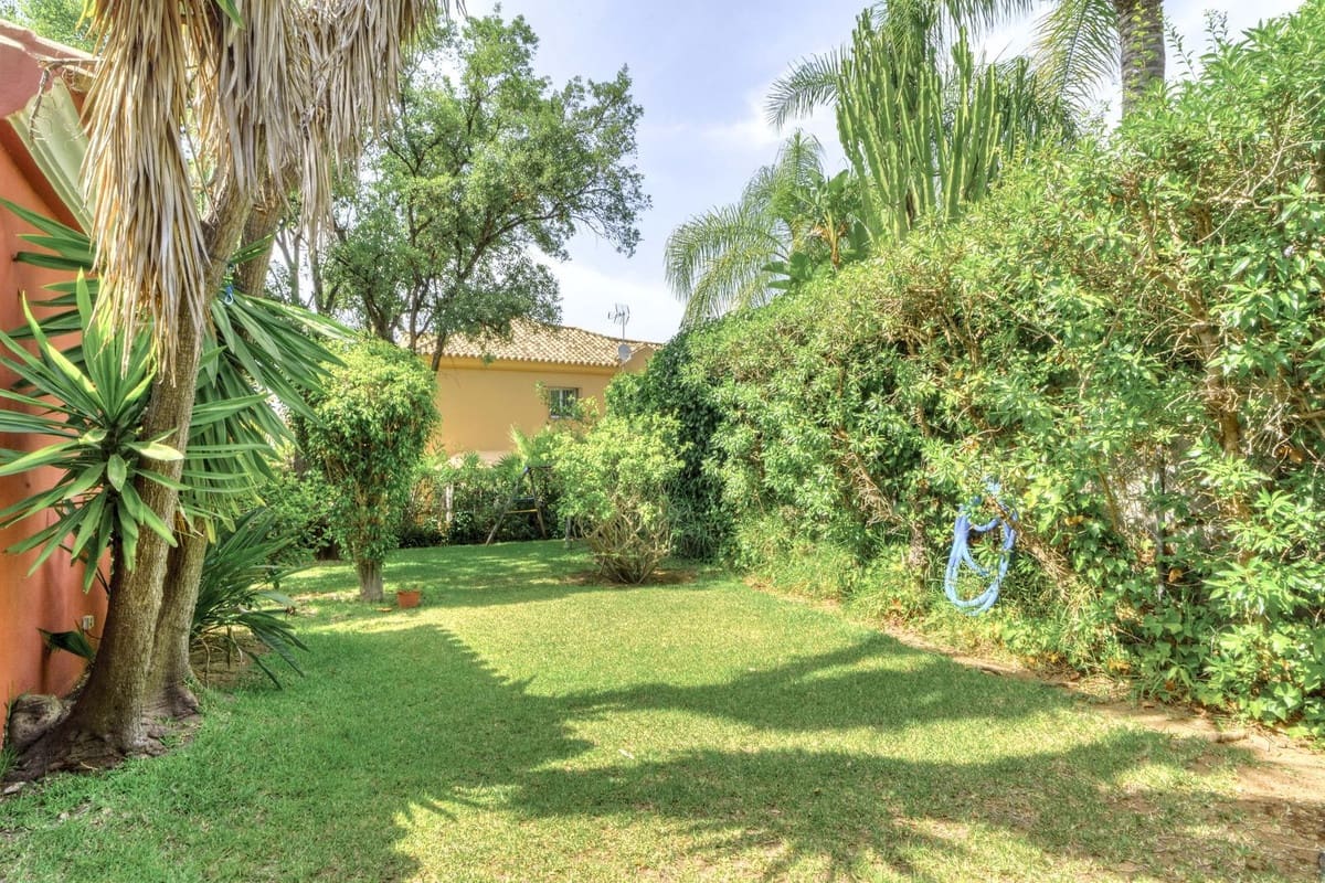 4 bedroom Villa for sale in El Rosario - € 1,250,000 (Ref: 9541767)