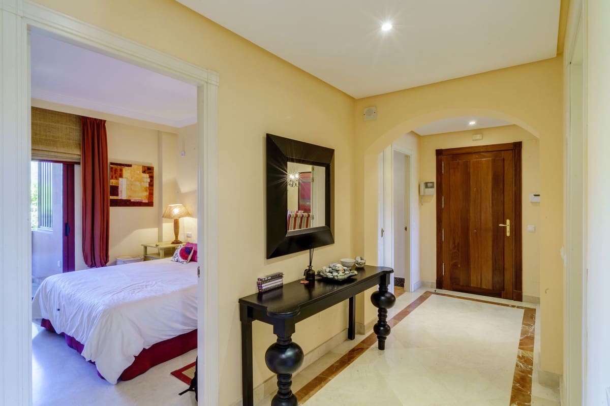 3 camera da letto Appartamento in vendita in Bahia de Marbella con piscina garage - 1.150.000 € (Rif: 9541773)