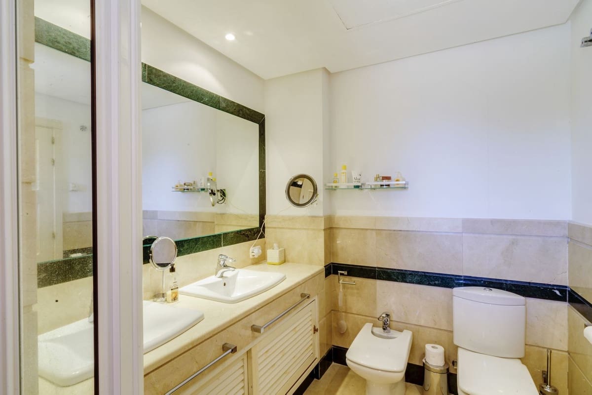 3 camera da letto Appartamento in vendita in Bahia de Marbella con piscina garage - 1.150.000 € (Rif: 9541773)