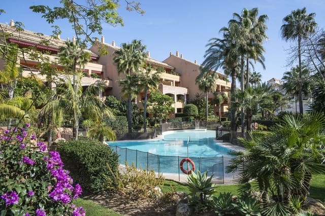 3 camera da letto Appartamento in vendita in Bahía de Marbella, Marbella con piscina garage - 1.150.000 € (Rif: 9541773)