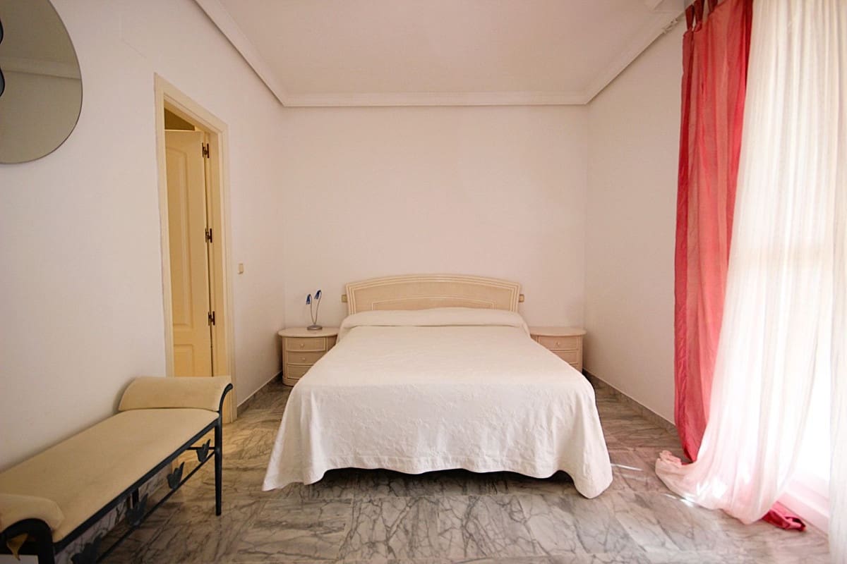 3 camera da letto Casa in vendita in Bahia de Marbella con piscina garage - 1.090.000 € (Rif: 9541774)