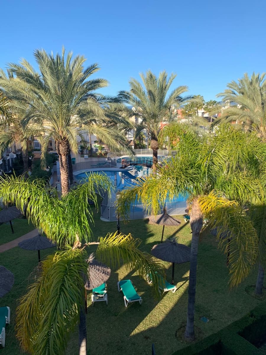 3 camera da letto Casa in vendita in Bahia de Marbella con piscina garage - 1.090.000 € (Rif: 9541774)