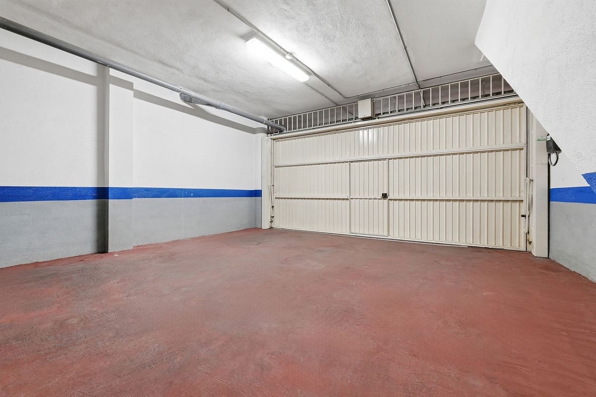 3 soveværelse Byhus til salg i Bahia de Marbella med swimmingpool garage - € 1.150.000 (Ref: 9541774)