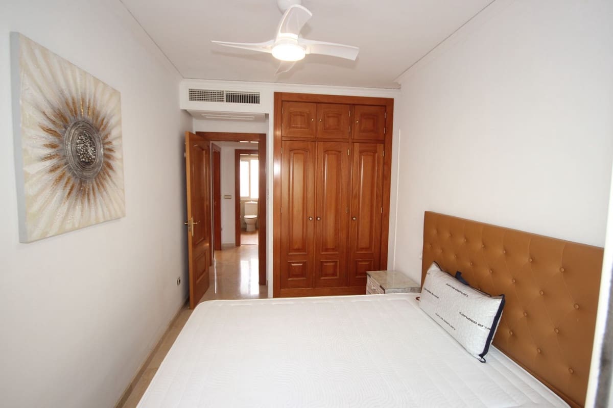 3 slaapkamer Huis te koop in Costabella met zwembad garage - € 850.000 (Ref: 9541776)