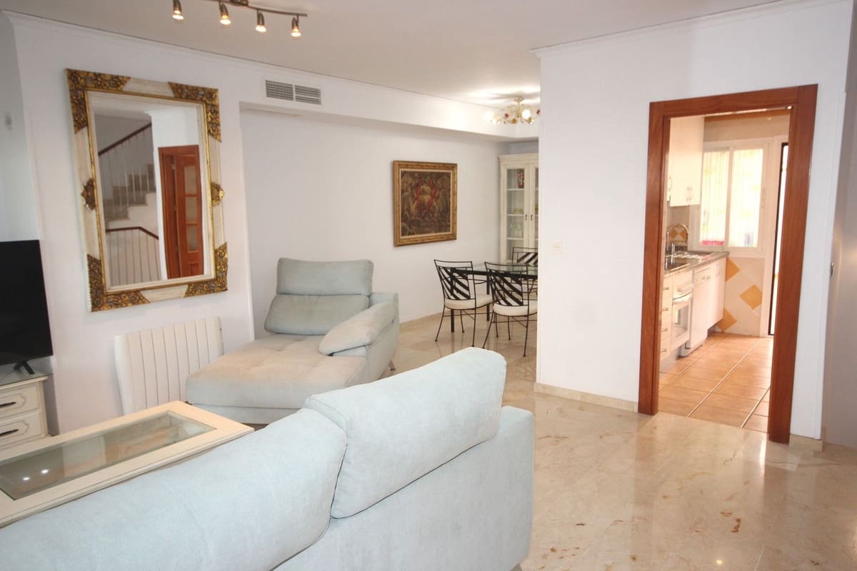 3 slaapkamer Huis te koop in Costabella met zwembad garage - € 790.000 (Ref: 9541776)