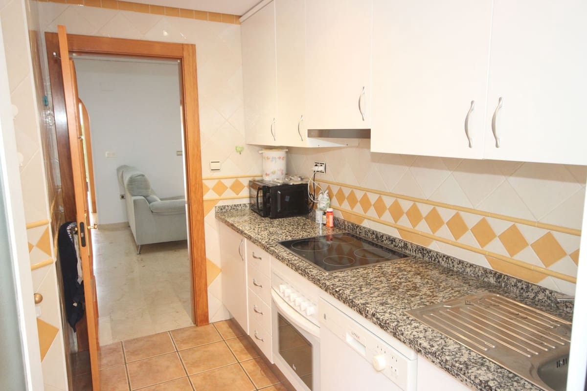 3 slaapkamer Huis te koop in Costabella met zwembad garage - € 790.000 (Ref: 9541776)