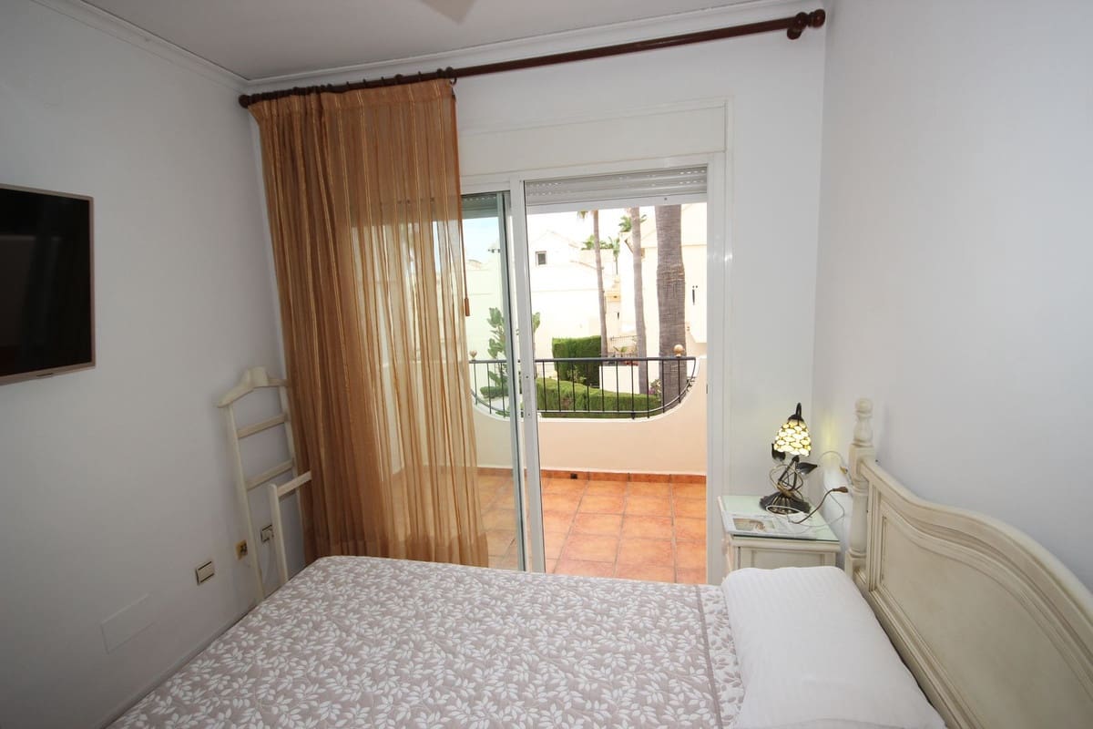 3 slaapkamer Huis te koop in Costabella met zwembad garage - € 790.000 (Ref: 9541776)