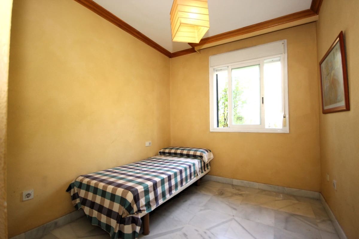 3 Zimmer Apartment zu verkaufen in Marbella mit Pool - 450.000 € (Ref: 9541780)