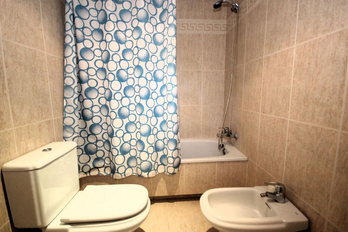 3 Zimmer Apartment zu verkaufen in Marbella mit Pool - 450.000 € (Ref: 9541780)