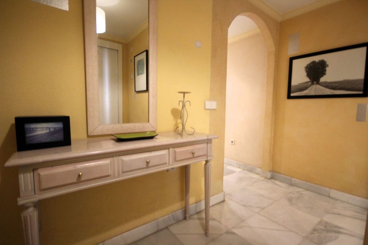 3 slaapkamer Appartement te koop in Marbella met zwembad - € 450.000 (Ref: 9541780)