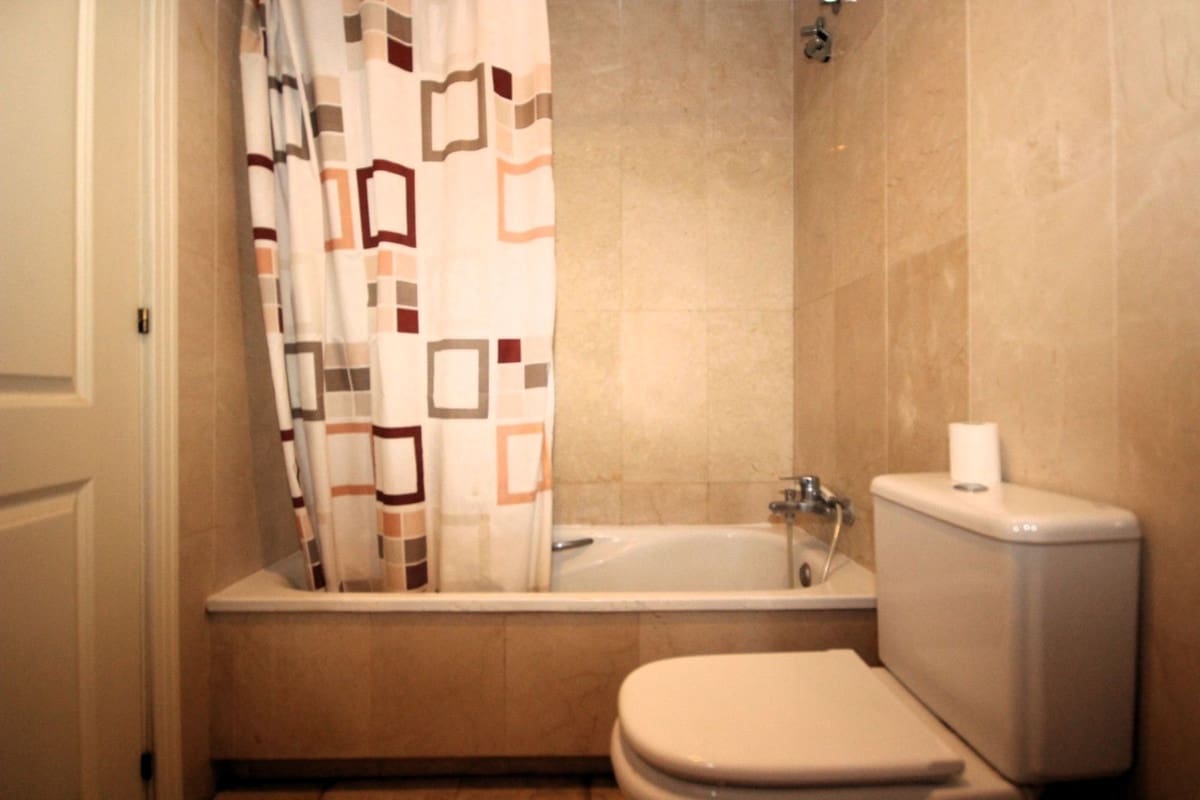 3 slaapkamer Appartement te koop in Marbella met zwembad - € 450.000 (Ref: 9541780)