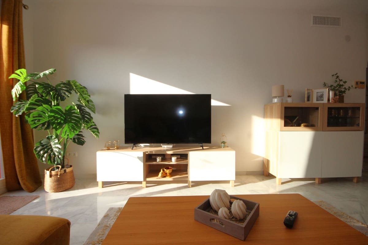 Apartamento de 2 habitaciones en La Reserva en venta con piscina garaje - 435.000 € (Ref: 9541781)