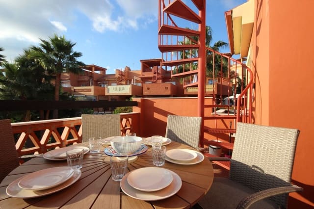 Apartamento de 2 habitaciones en La Reserva, Marbella en venta con piscina garaje - 435.000 € (Ref: 9541781)