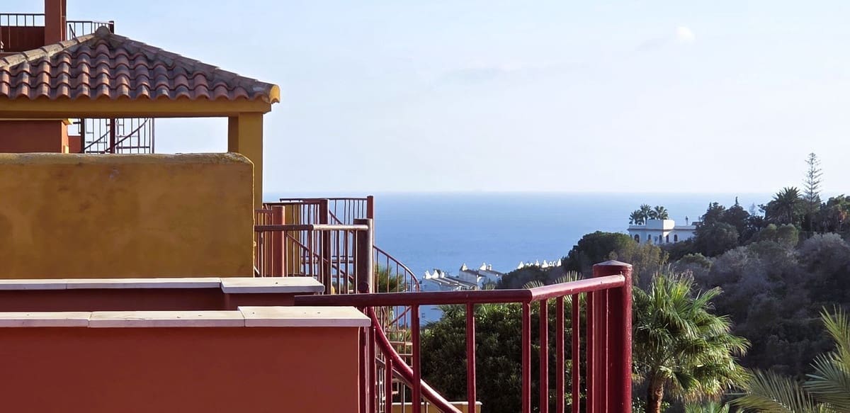 2 chambre Appartement à vendre à La Reserva avec piscine garage - 435 000 € (Ref: 9541781)