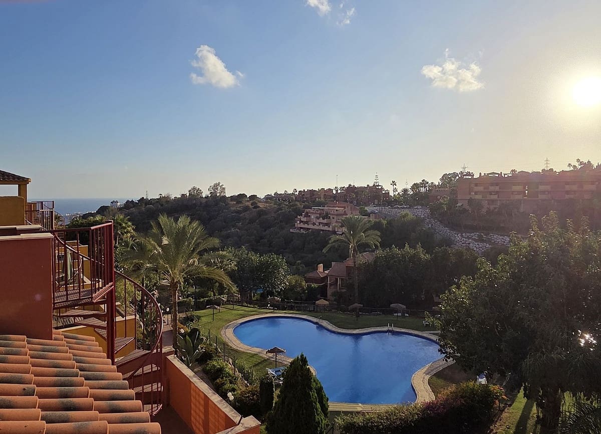 2 chambre Appartement à vendre à La Reserva avec piscine garage - 435 000 € (Ref: 9541781)