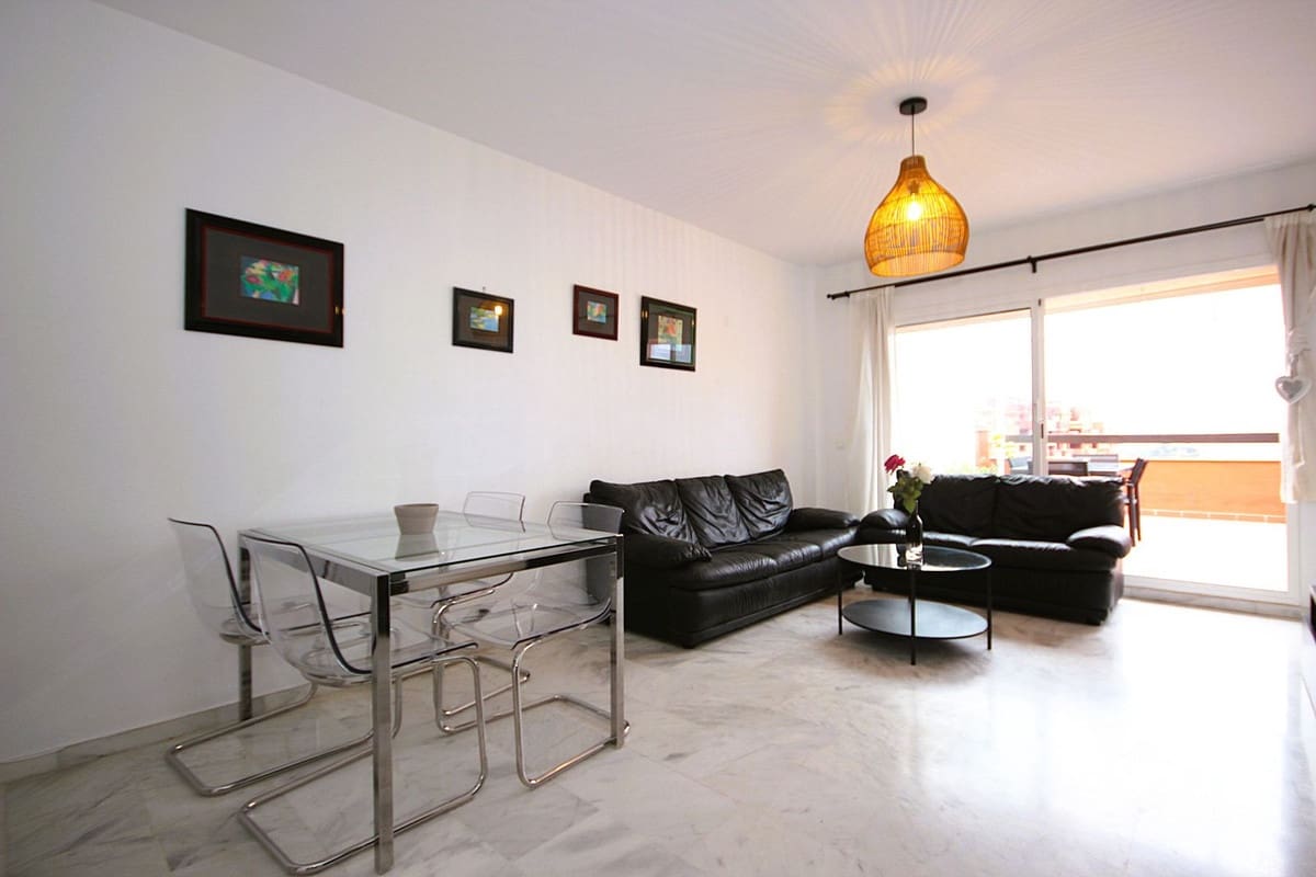 2 Zimmer Apartment zu verkaufen in La Reserva mit Pool Garage - 359.900 € (Ref: 9541782)