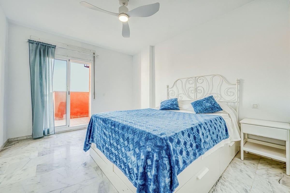 2 Zimmer Apartment zu verkaufen in La Reserva mit Pool Garage - 359.900 € (Ref: 9541782)