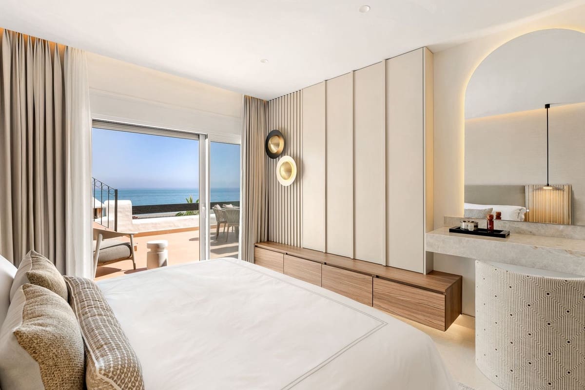 3 soveværelse Penthouse til salg i New Golden Mile med swimmingpool garage - € 2.995.000 (Ref: 9541785)