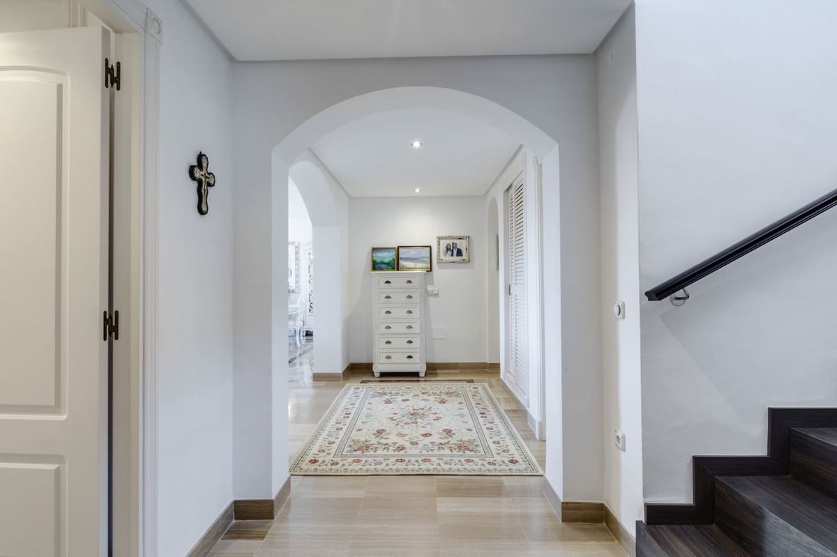 3 sovrum Lägenhet till salu i Bahia de Marbella med pool garage - 3 200 000 € (Ref: 9541786)