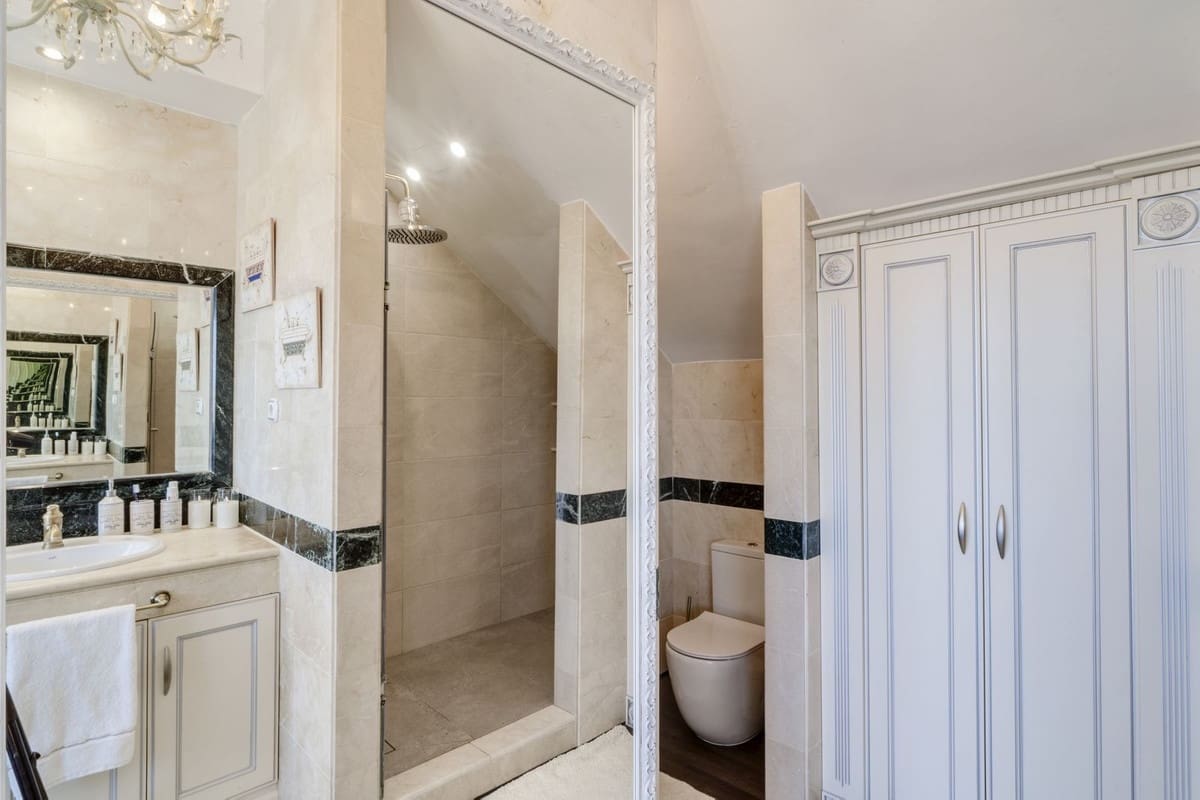 3 sovrum Lägenhet till salu i Bahia de Marbella med pool garage - 3 200 000 € (Ref: 9541786)