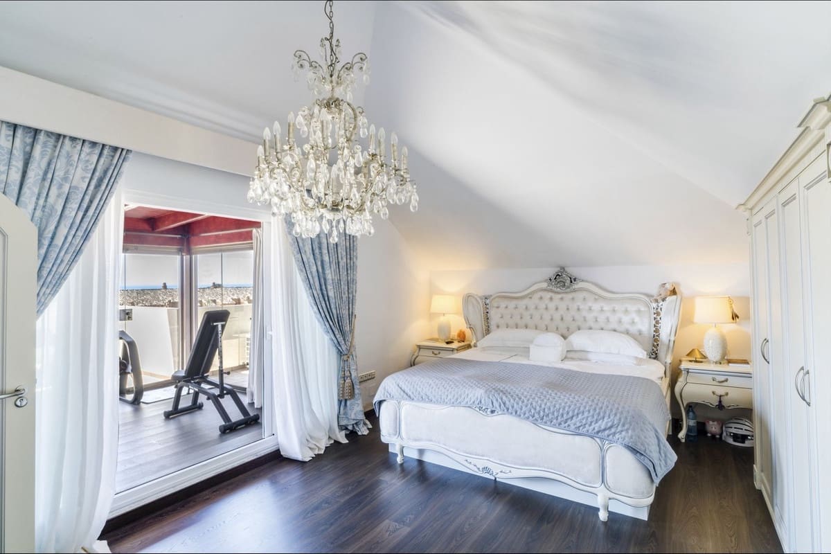 3 sovrum Lägenhet till salu i Bahia de Marbella med pool garage - 3 200 000 € (Ref: 9541786)