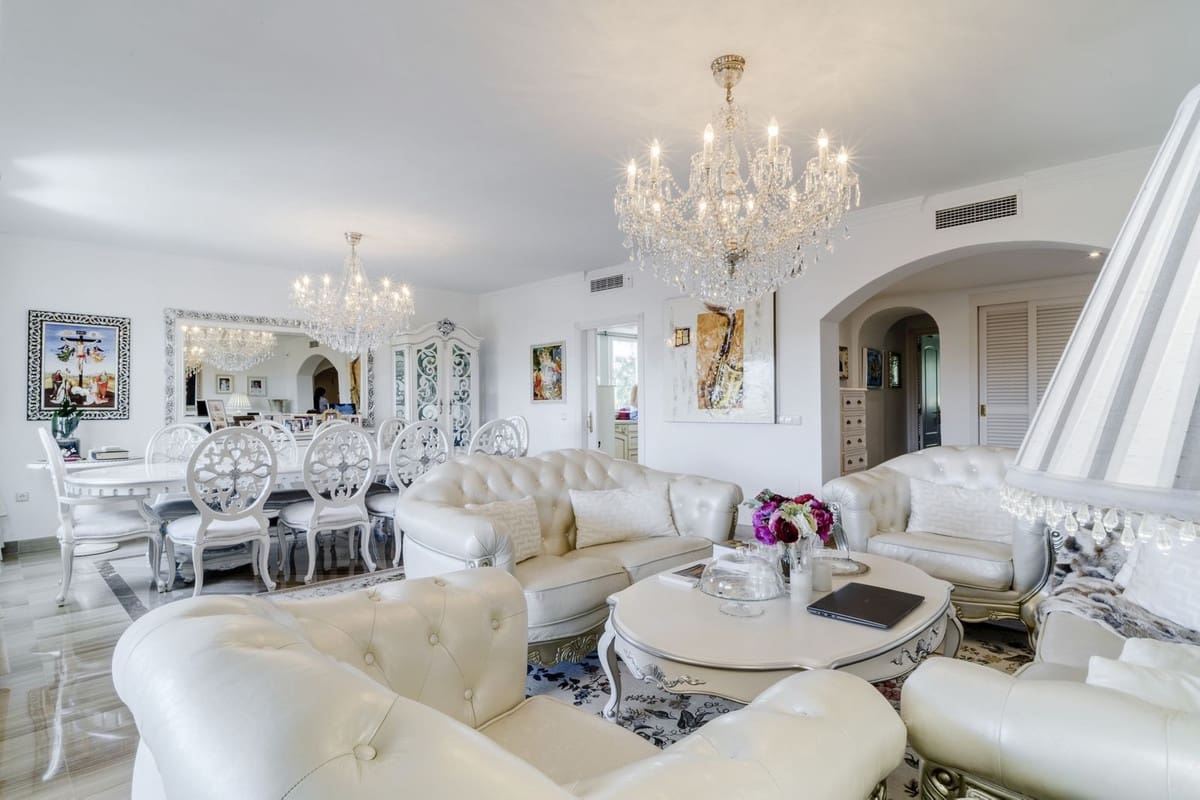 3 quarto Apartamento para venda em Bahia de Marbella com piscina garagem - 3 200 000 € (Ref: 9541786)