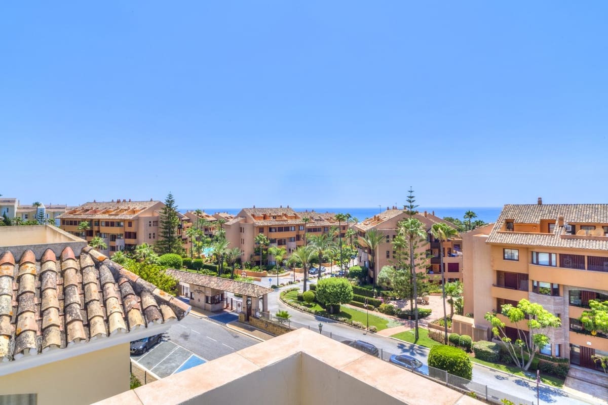 3 soveværelse Lejlighed til salg i Bahia de Marbella med swimmingpool garage - € 3.200.000 (Ref: 9541786)
