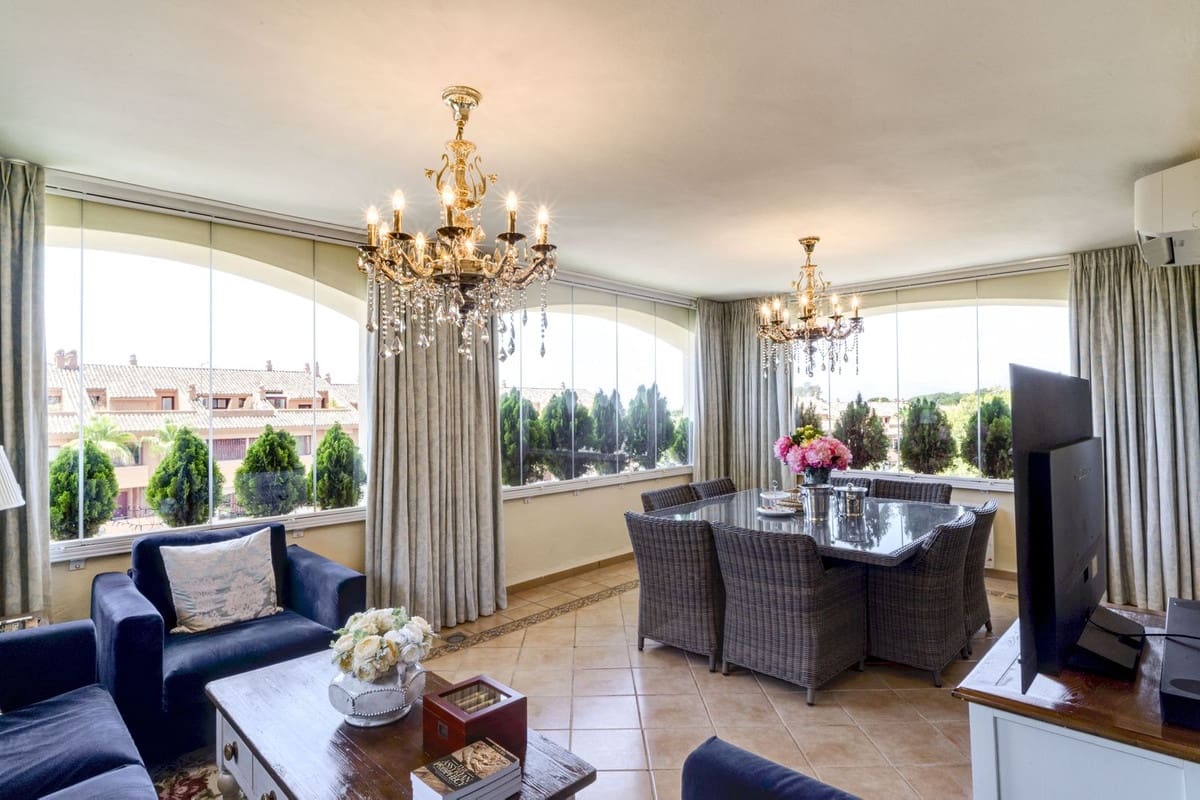 3 soveværelse Lejlighed til salg i Bahia de Marbella med swimmingpool garage - € 3.200.000 (Ref: 9541786)