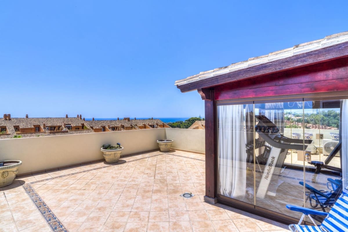 3 soveværelse Lejlighed til salg i Bahia de Marbella med swimmingpool garage - € 3.200.000 (Ref: 9541786)