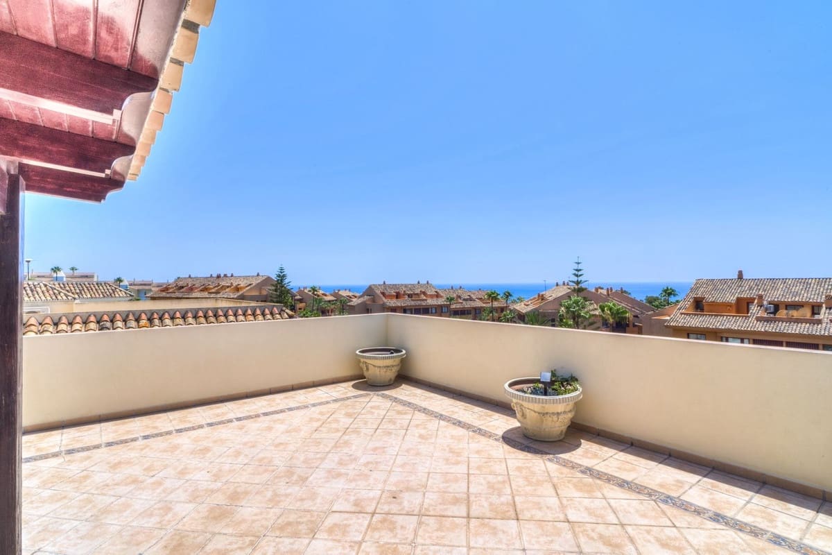 3 soveværelse Lejlighed til salg i Bahia de Marbella med swimmingpool garage - € 3.200.000 (Ref: 9541786)