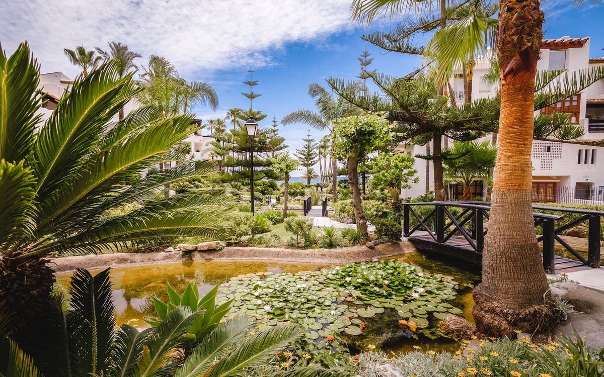 3 soveværelse Lejlighed til salg i Golden Mile med swimmingpool garage - € 3.850.000 (Ref: 9541787)