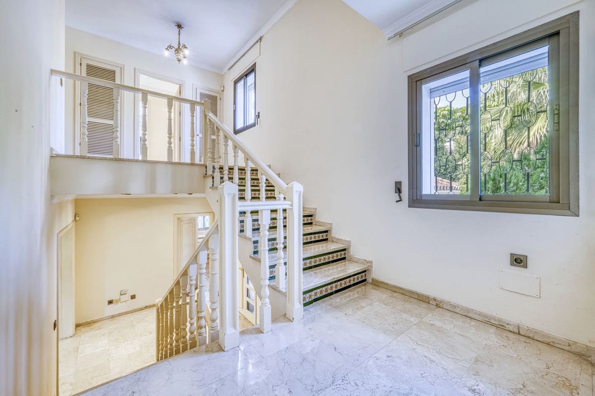 Chalet de 5 habitaciones en Los Monteros en venta con piscina garaje - 3.900.000 € (Ref: 9541788)