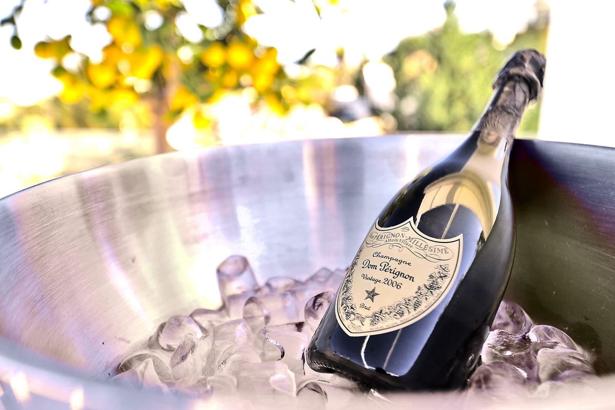 7 bedroom Villa for sale in Nueva Andalucia with garage - € 4,400,000 (Ref: 9541789)