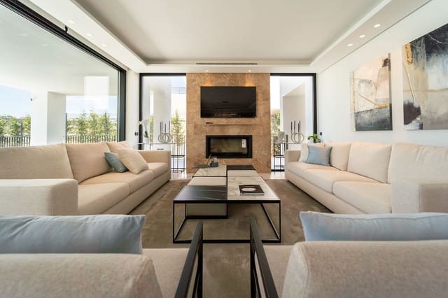 5 bedroom Villa for sale in Nueva Andalucia, Marbella with pool garage - € 4,700,000 (Ref: 9541790)